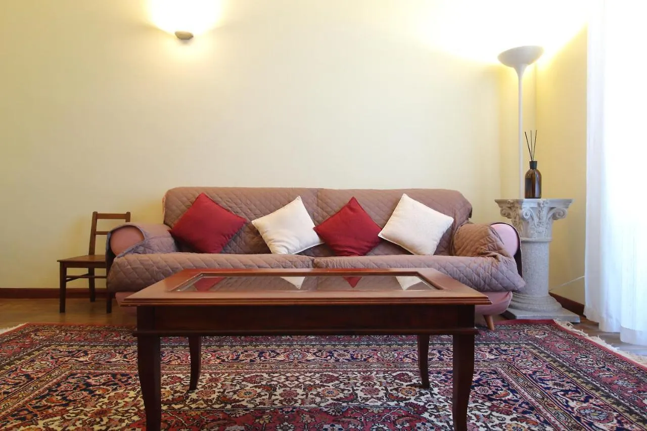 מילאנו Smart Living Bocconi - Your Home From Home 0*,  איטליה